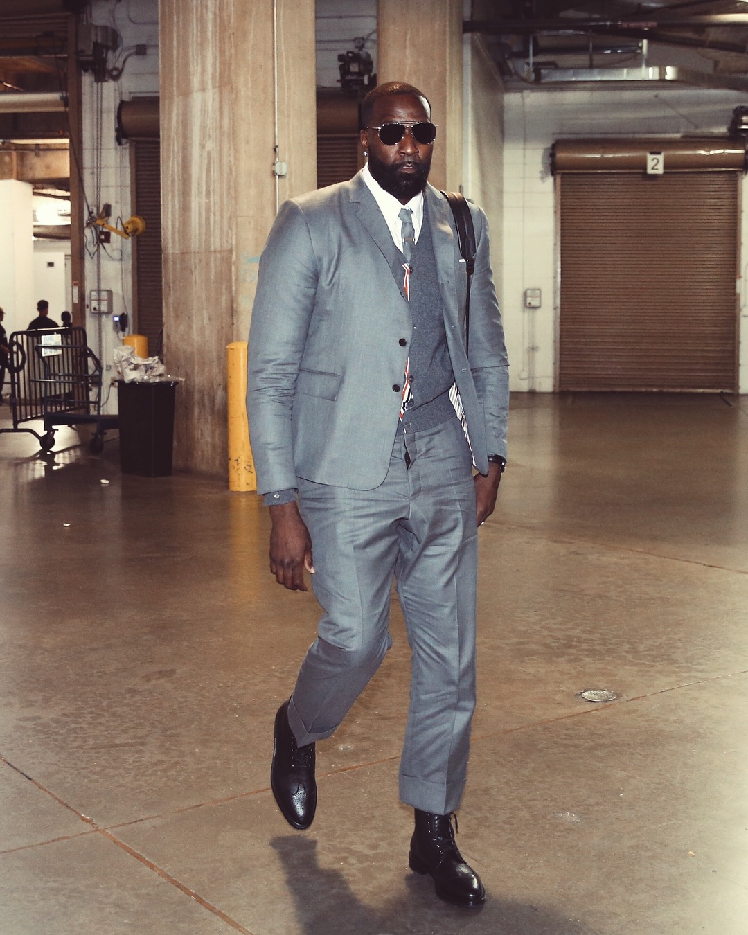 西甲赛程吃紧，克里夫兰骑士今夜完成体检，震撼外界，年轻球员得到机会(西甲赛程赛果)